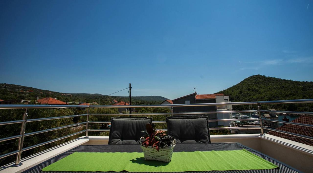 Apartments Bepo Rogoznica  Exterior photo