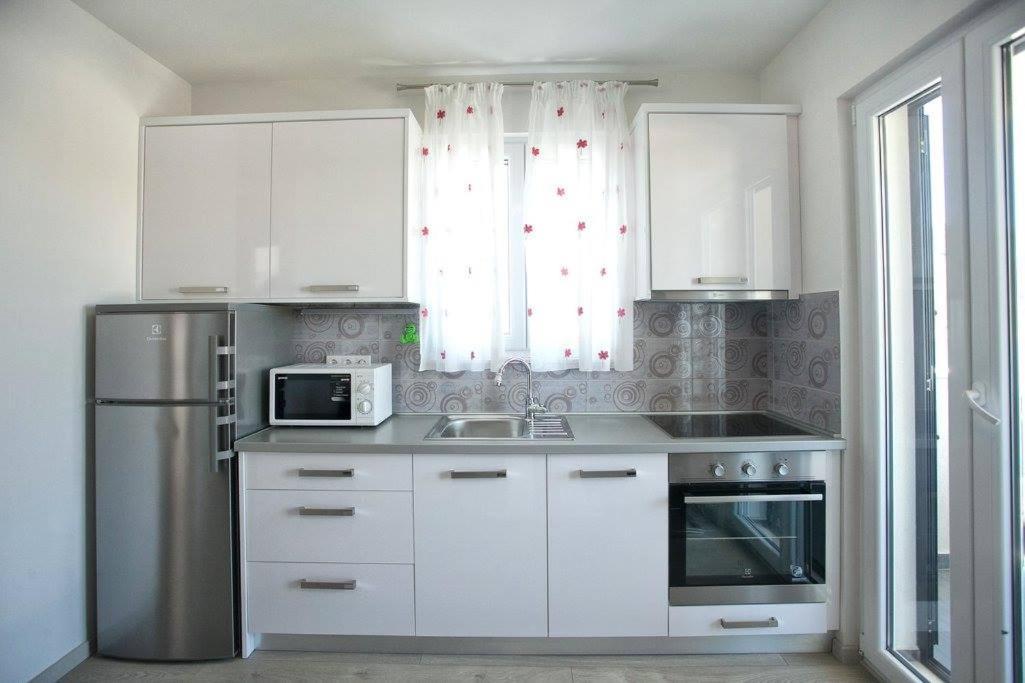 Apartments Bepo Rogoznica  Exterior photo